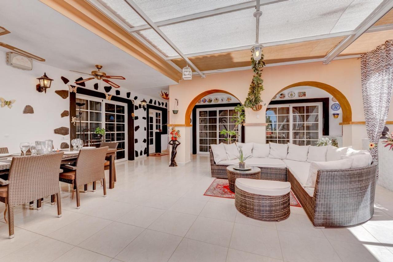 Beautiful Apartment In Terrazas Del Duque I Costa Adeje  Bagian luar foto